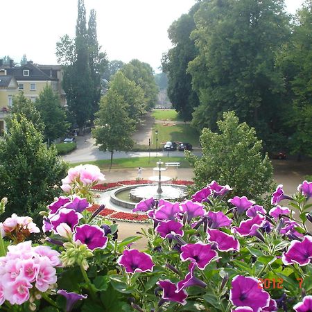 Alte Villa Schlossblick باد بيرمونت المظهر الخارجي الصورة